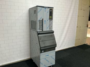 Scotsman ijsblokjes machine mxg 327 met bunker 168 KG